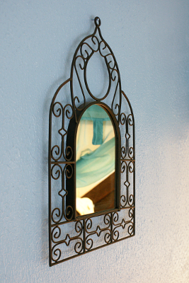 Mirror, par Xavier E. G. Dierick